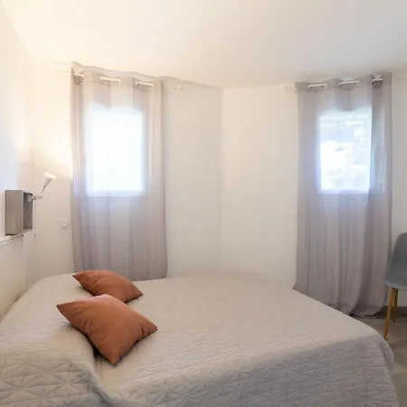Apartament Les Hauts Des Issambres-7 By Interhome La Garonnette-Plage